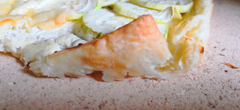 Flammkuchen auf dem PUR Schamottstein
